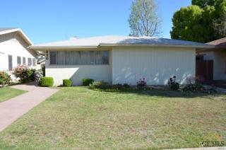 320 17th St, Bakersfield, CA 93301-4916