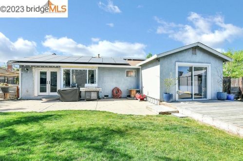 4814 Chablis Ct, Oakley CA  94561-1809 exterior