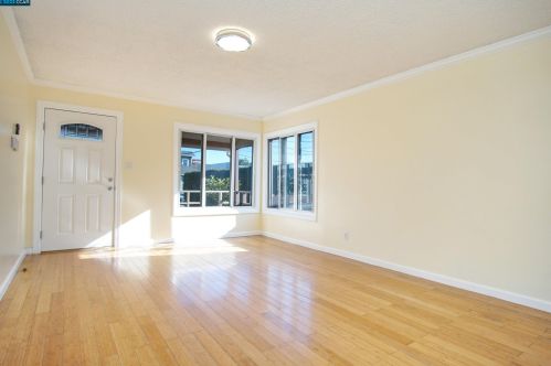 825 4th Ave, San Bruno CA  94066-3214 exterior