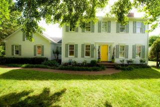 1726 Carriage Ct, Brentwood, TN 37027-8119