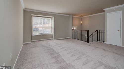 7702 Asterella Ct, Springfield VA  22152-3132 exterior