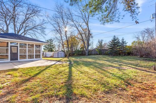 939 Kims Ln, Mukwonago WI  53149-1118 exterior