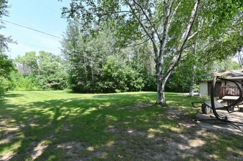 1524 El Rancho Dr, Thiensville WI  53092-5623 exterior