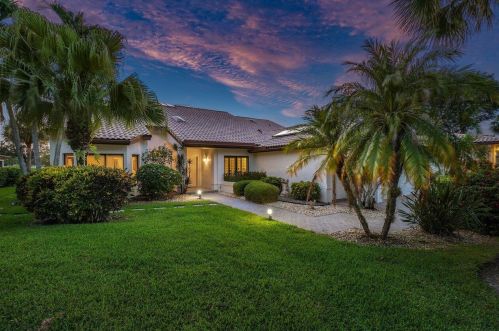 15 Bristol Ln, Boynton Beach, FL 33436-7412
