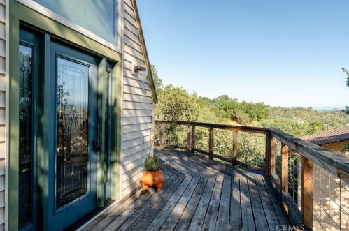 2178 Ridge Rider Rd, Lake Nacimiento CA  93426-9605 exterior