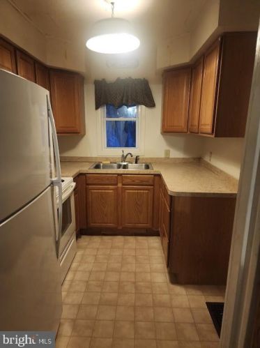 1845 Orrs Bridge Rd, Camp Hill, PA 17011