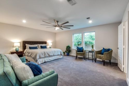 315 Oakcrest Dr, Richardson TX  75080-2520 exterior