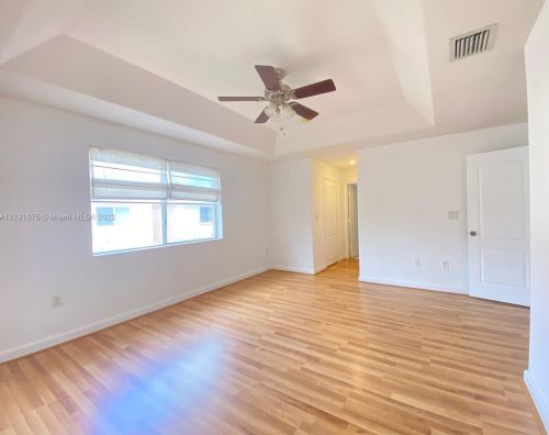 17037 39th St, Hollywood FL  33027-4615 exterior