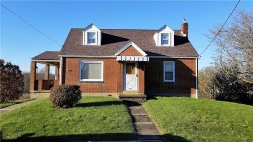 709 Penn St, Penn, PA 15675-9720