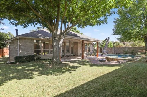 6001 Park Ln, Lewisville TX  75028-3775 exterior