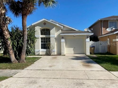 2731 Emerson Ln, Kissimmee, FL 34743-6009