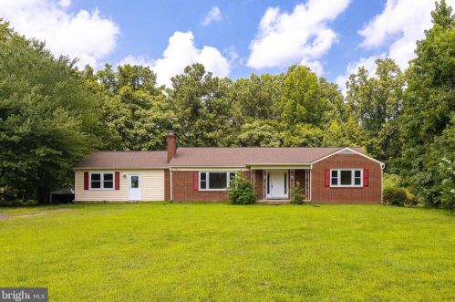 10103 Dahlgren Rd, Owens VA  22485-3704 exterior