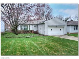 1010 Hanley Rd, Cleveland, OH 44124-1138
