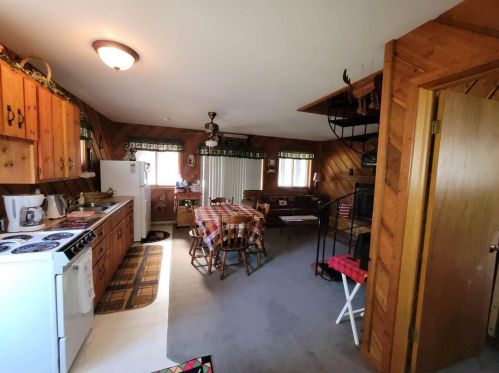 2409 Valley Rd, Friendship, WI 53934-9328