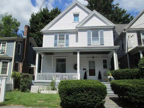 105 Saint James St, Kingston, NY 12401-4515