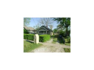 306 3rd St, Bentonville AR  72712-5922 exterior