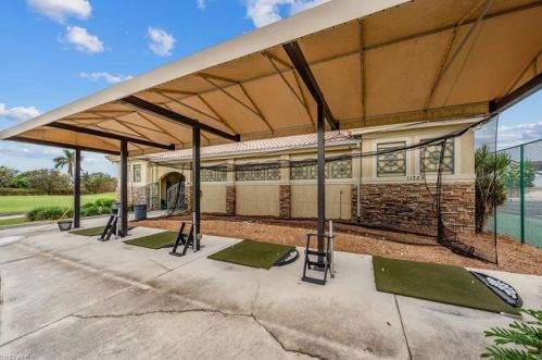 10029 Heather Ln, Naples FL  34119-9022 exterior