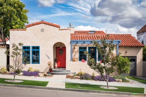 1433 7th St, San Diego, CA 92118-2235