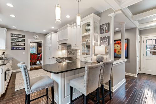 4749 Cramer St, Milwaukee WI 53211-1228 exterior