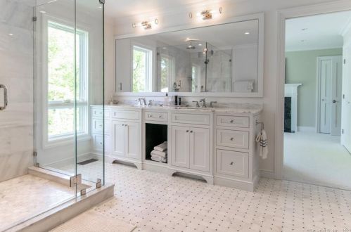 20 Hidden Brook Dr, Brookfield Center CT  06804-1306 exterior