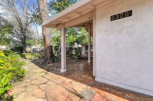 8326 Juglans Dr, Citrus Heights, CA 95662-3046