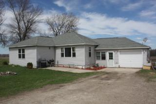 2379 460th Ave, Guernsey, IA 52221-8814
