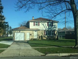 25 Clearfield Dr, Buffalo NY  14221-2401 exterior