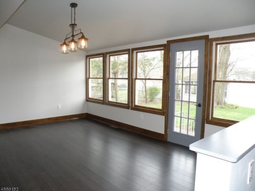 27 Lenape Trl, Parsippany NJ  07834-2017 exterior