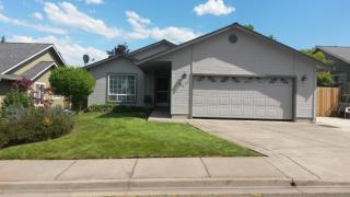 230 Arnos Rd, Talent OR  97540-8650 exterior