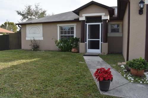 706 2nd St, Cape Coral, FL 33990-0011