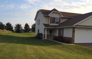 1147 Ellys Way, Slinger WI  53086-9341 exterior