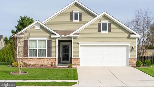 20532 Smithfield Cir, Slaughter Beach, DE 19963-3946