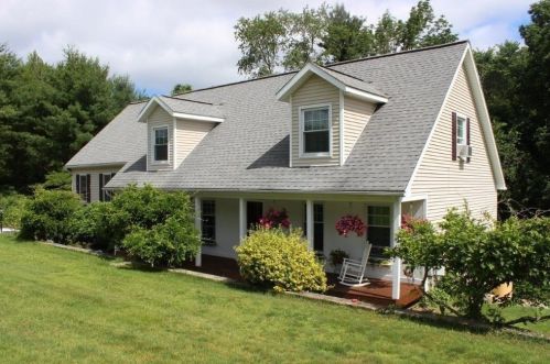 2 Butler Rd, Mendon, MA 01756-1335