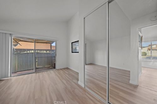 672 Parkview Dr, Lake Elsinore CA  92530-7071 exterior