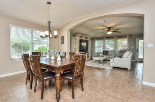 30119 Drifting Meadow Dr, Georgetown TX 78628-3716 exterior