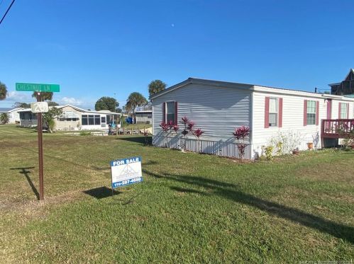 1017 Chestnut Ln, Moore Haven, FL 33471-5017