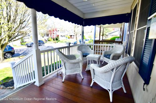 515 13th Ave, Belmar, NJ 07719-2433