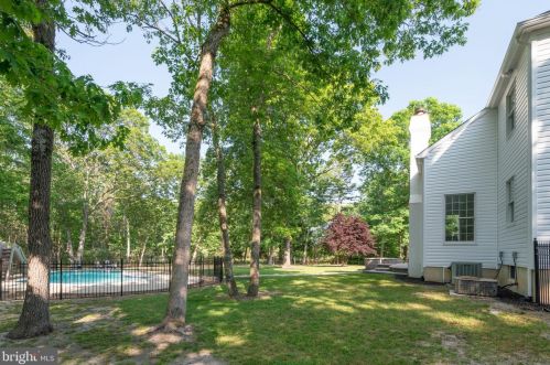 10 Crested Butte Ct, Southampton NJ  08088-8224 exterior