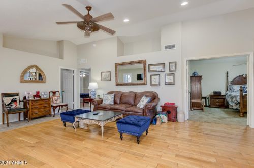 788 Martinique Dr, Gilbert AZ  85233-7112 exterior