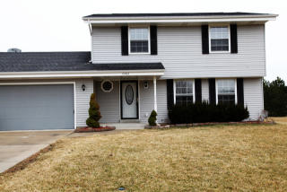 4382 Central Ave, Hales Corners, WI 53132-8625