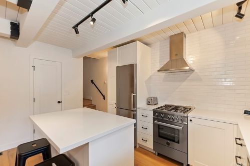 1125 Big Bear Blvd, Big Bear City CA  92314-9277 exterior