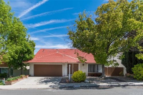 21617 Rose Lee Ct, Santa Clarita, CA 91350-1761