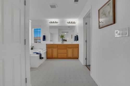 437 Creekside Dr, Grayson CA  95363-8834 exterior