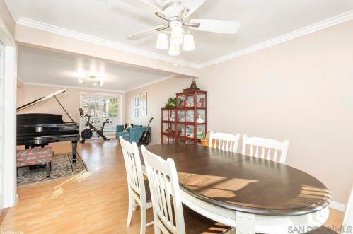 11122 Avenida Del Gato, San Diego CA 92126-1740 exterior