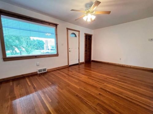 1517 Latrobe St, Latrobe PA 15650-2612 exterior