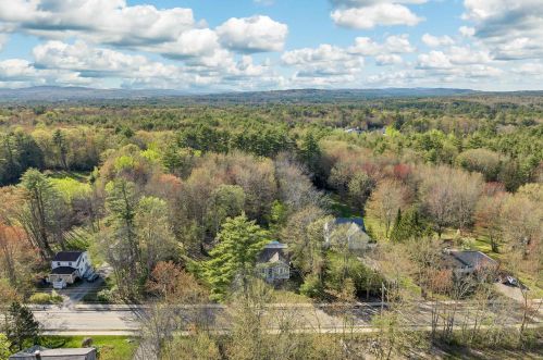750 Portland St, Rochester NH  03868-8414 exterior