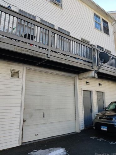 22 Orchard St, Stamford CT  06902-9206 exterior