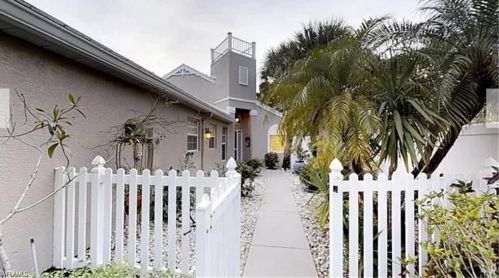 1242 Silverstrand Dr, Naples, FL 34110-4114
