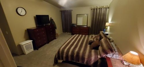 1643 Vly Dr, Mohave Valley AZ  86440-8583 exterior
