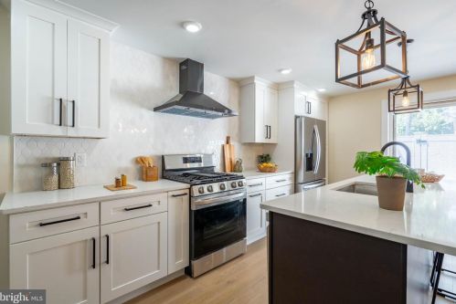 1250 Columbia Ave, Philadelphia PA 19125-2602 exterior